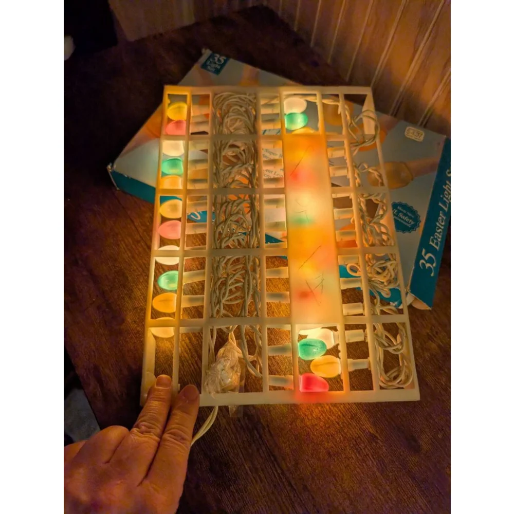 NWT Vintage Easter String Lights White Multicolor